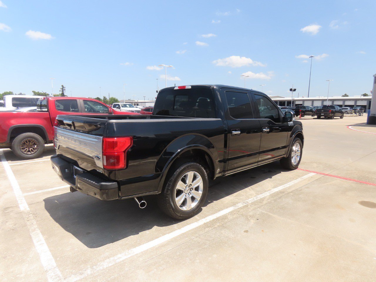 Certified 2018 Ford F150 Platinum w/ Equipment Group 701A Luxury RWD image 11