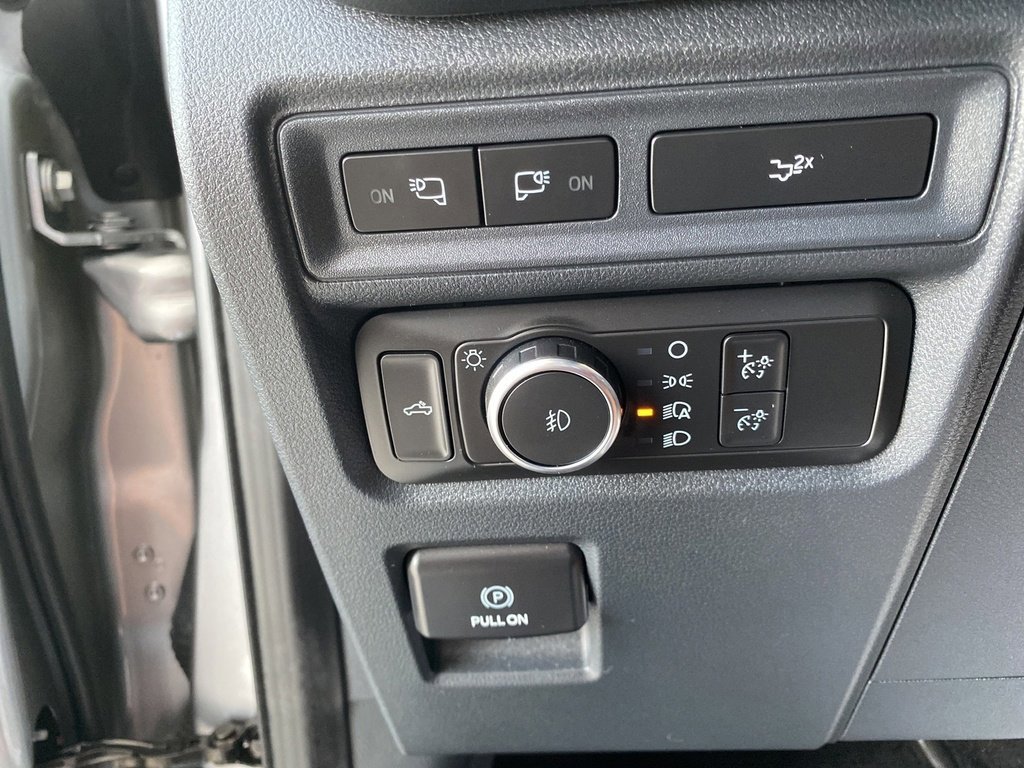 Certified 2022 Ford F150 XLT w/ Equipment Group 302A High image 26