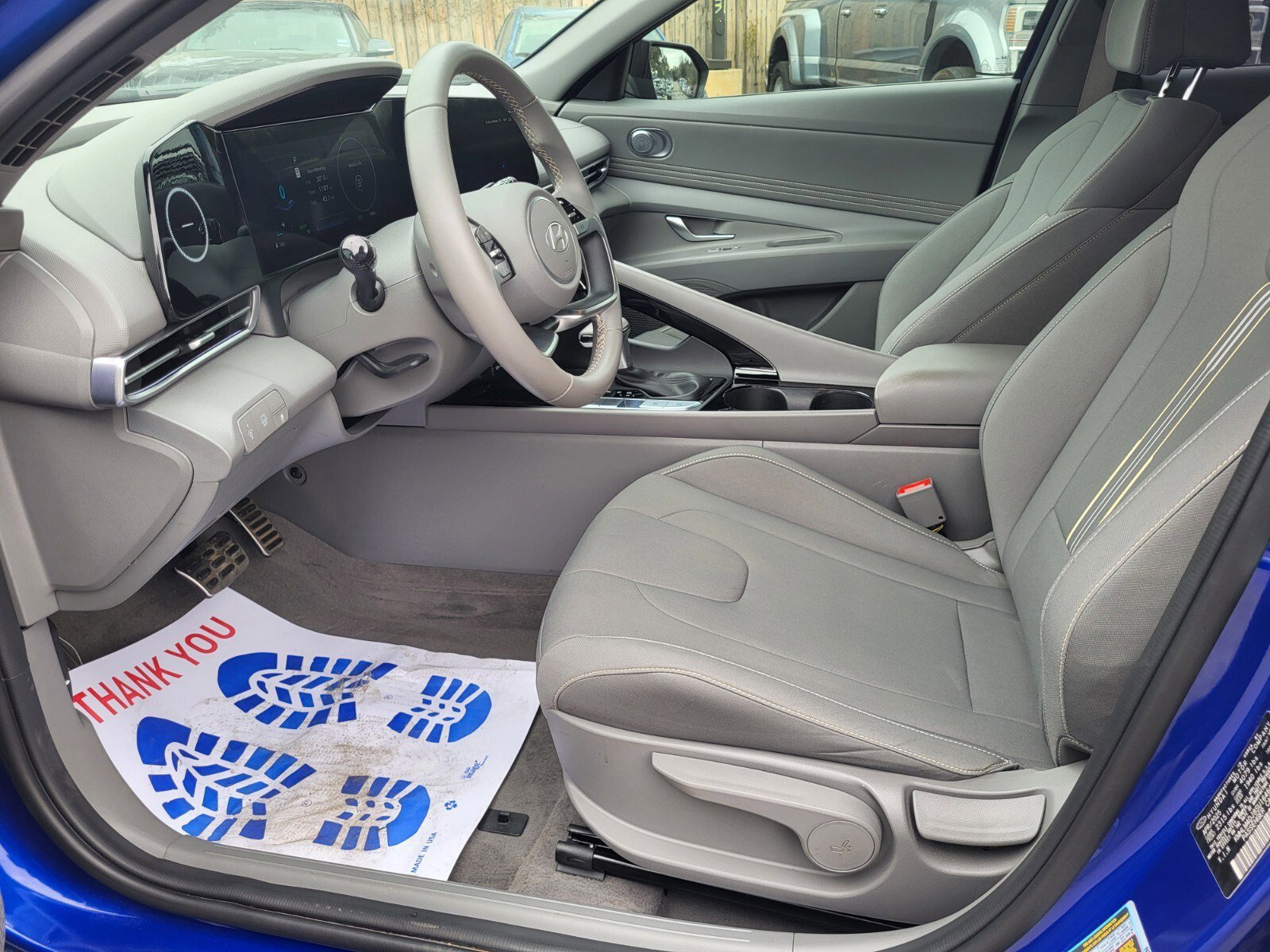 Used 2025 Hyundai Elantra SEL image 19