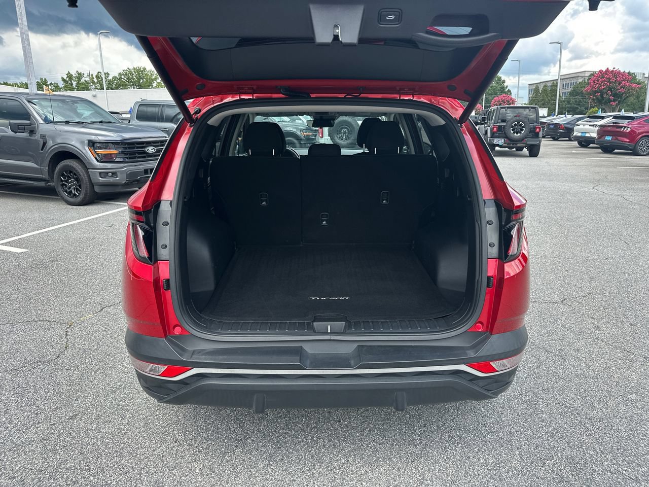 Used 2023 Hyundai Tucson SEL FWD image 20