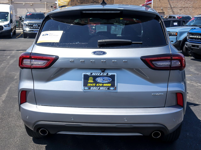 Certified 2024 Ford Escape ST-Line w/ Tech Pack #1 AWD/4WD image 6