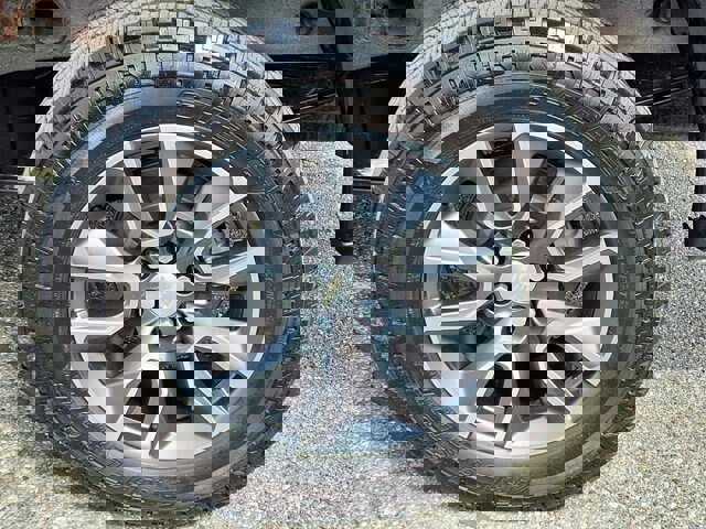 Used 2022 Chevrolet Silverado 1500 LT image 29