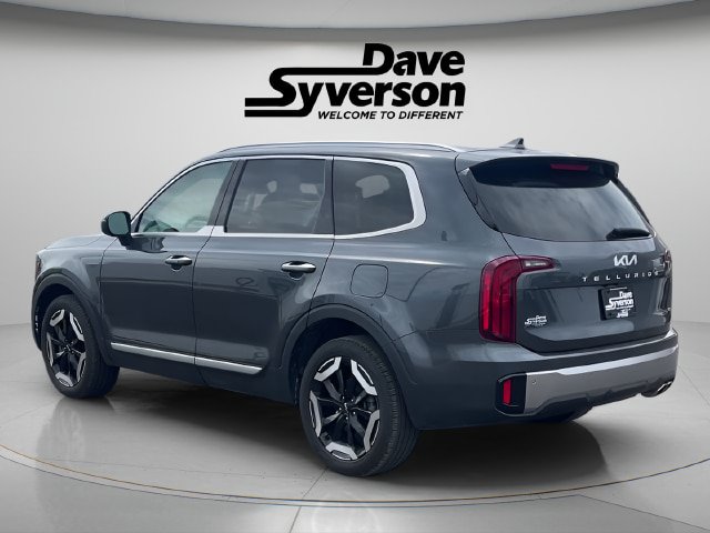 Used 2024 Kia Telluride S w/ S Sunroof Package AWD/4WD image 3
