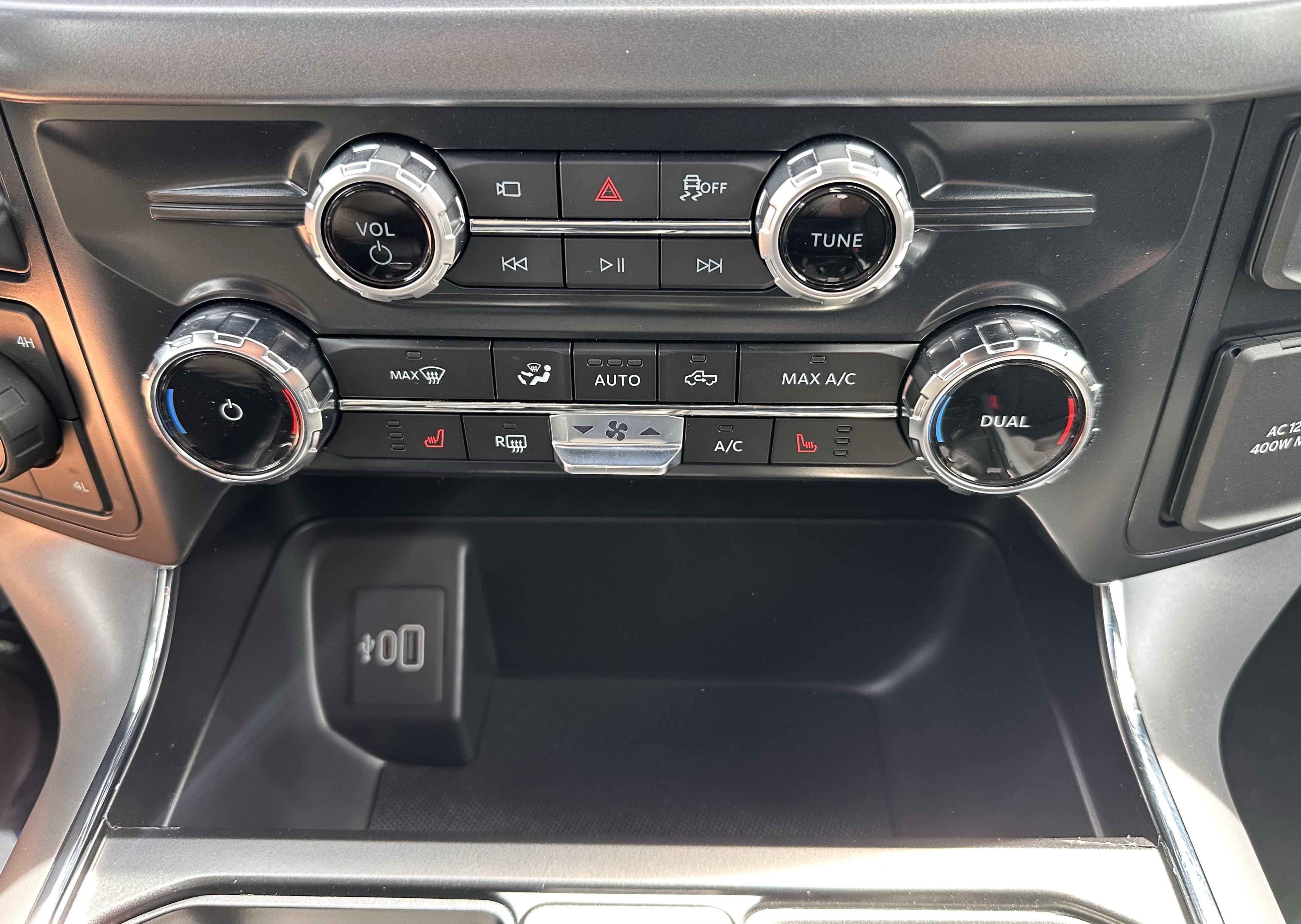 Certified 2026 Ford F150 XLT w/ Equipment Group 302A MID AWD/4WD image 28