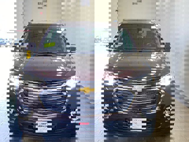 Used 2021 Chevrolet Traverse LT w/ LT Premium Package image 7