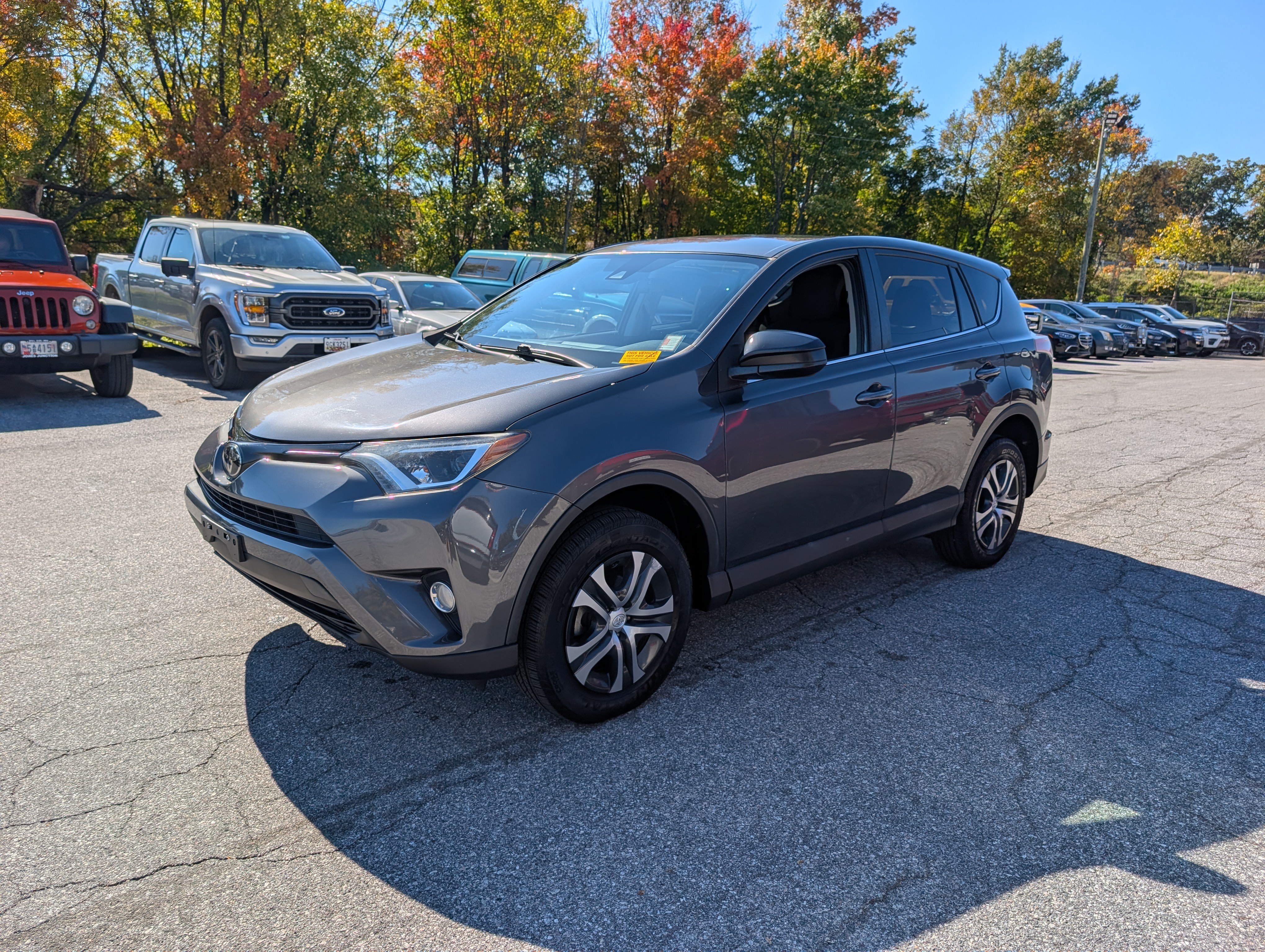 Used 2018 Toyota RAV4 LE w/ All Weather Liner Package AWD/4WD image 2