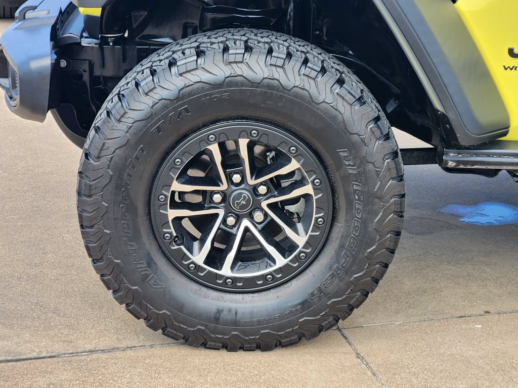 Used 2024 Jeep Wrangler Unlimited Sport AWD/4WD image 10