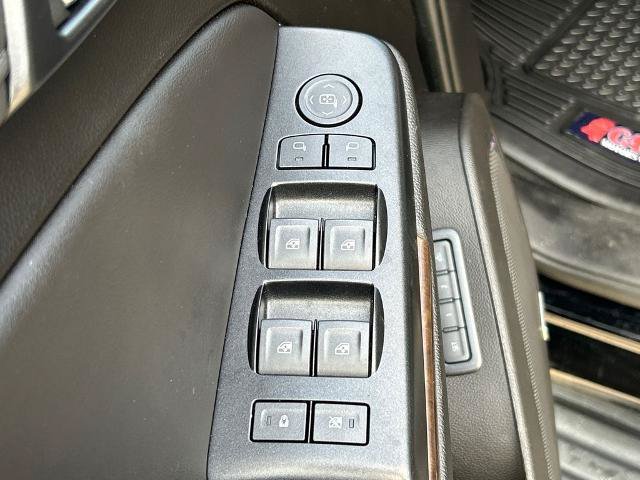 Used 2019 Chevrolet Tahoe LT AWD/4WD image 16