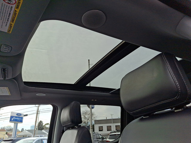 Certified 2024 Ford F250 Lariat w/ Lariat Ultimate Package image 15