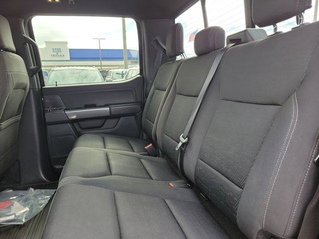 Certified 2021 Ford F150 XLT w/ Equipment Group 302A High image 16