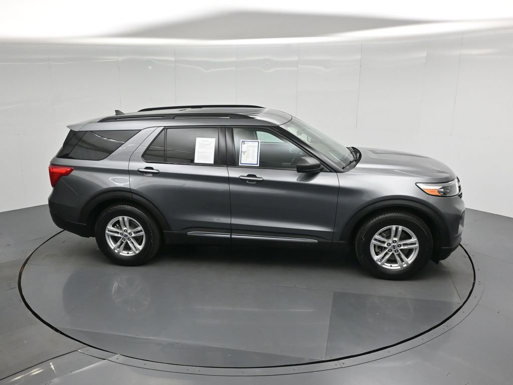 Certified 2022 Ford Explorer XLT image 58