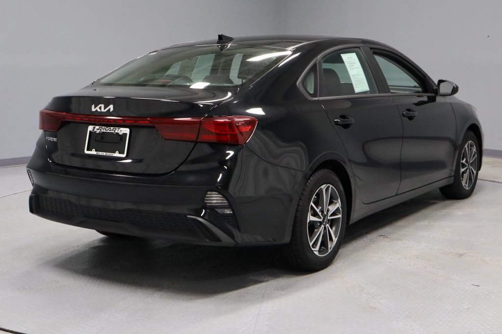 Used 2024 Kia Forte LXS FWD image 10