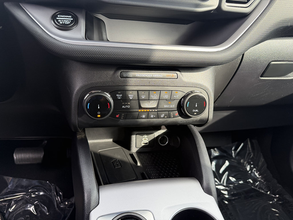 Certified 2023 Ford Bronco Sport Outer Banks w/ Tech Package AWD/4WD image 16