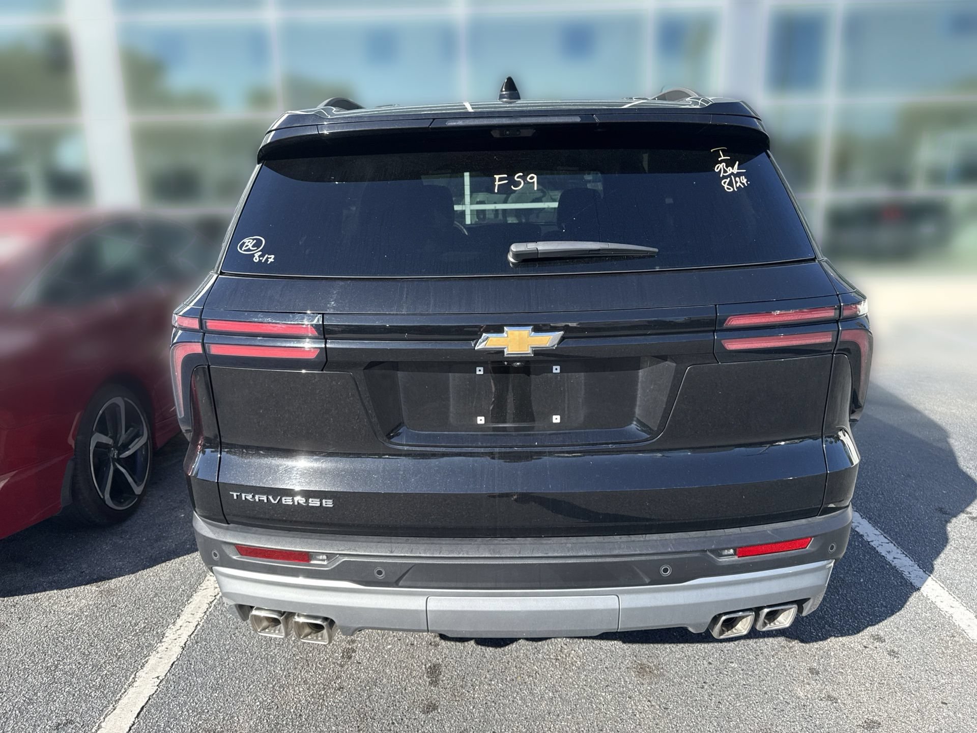 Used 2026 Chevrolet Traverse LT w/ Driver Confidence Package FWD image 5