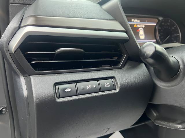 Used 2023 Nissan Altima 2.5 SV FWD image 12