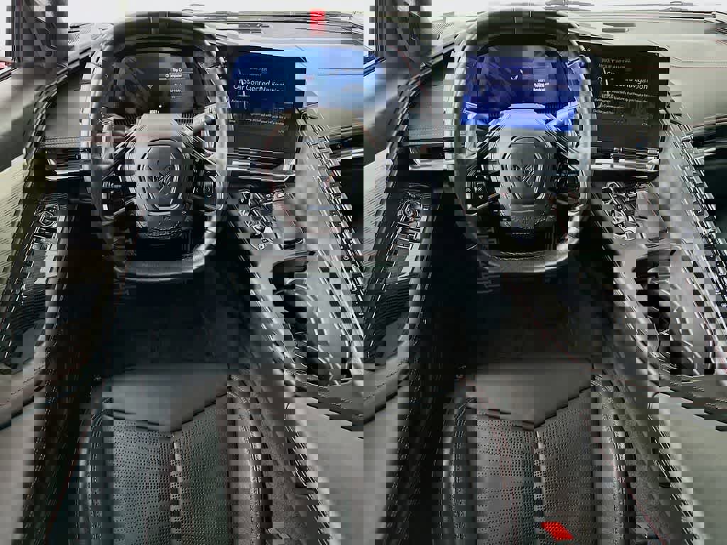 Used 2020 Chevrolet Corvette Stingray Premium Cpe w/ 3LT image 13