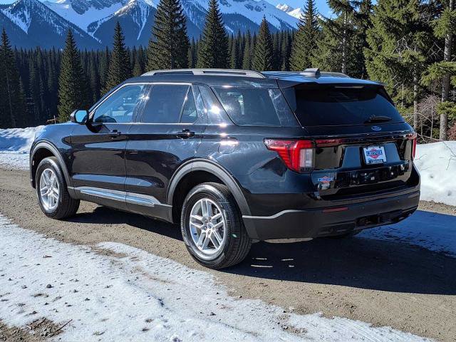 Certified 2025 Ford Explorer Active image 4