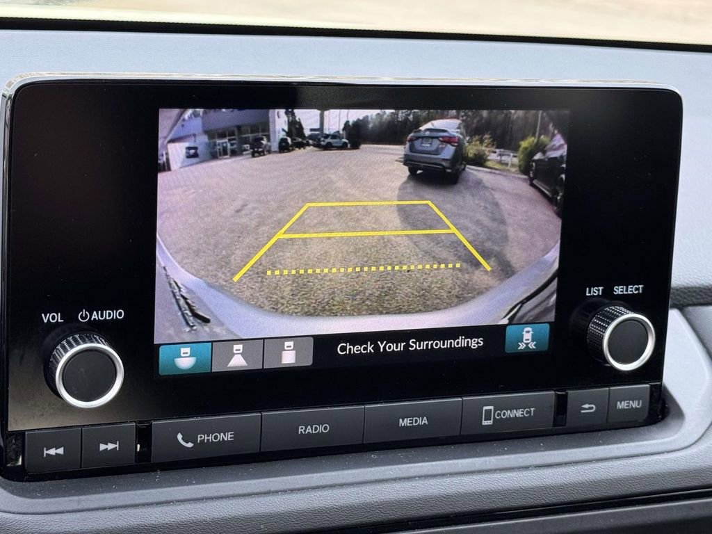 Used 2024 Honda Accord EX image 9