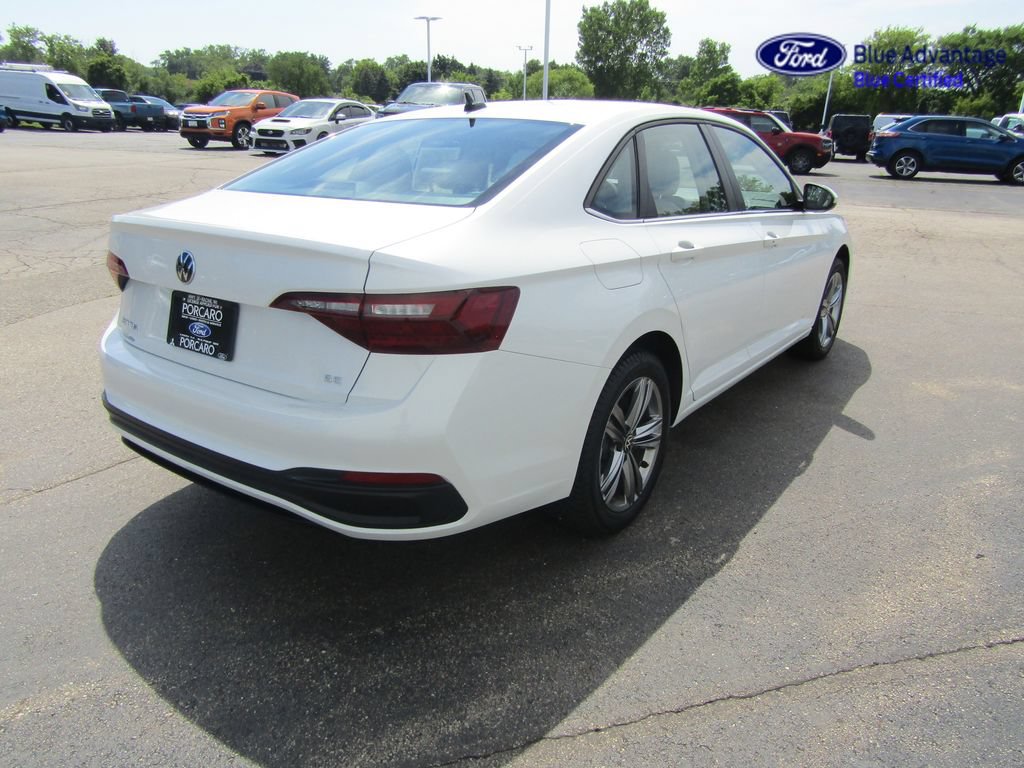 Used 2022 Volkswagen Jetta SE FWD image 8
