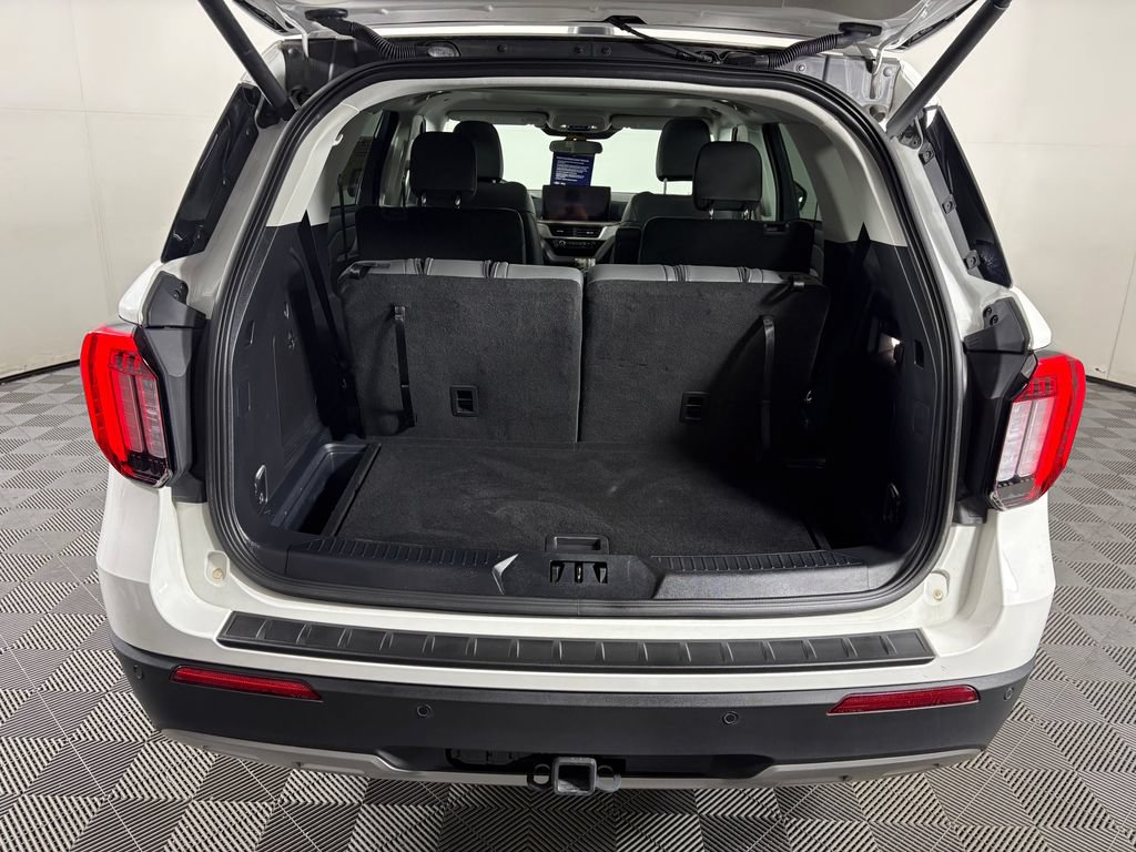 Certified 2025 Ford Explorer Active w/ Active Comfort Package AWD/4WD image 34