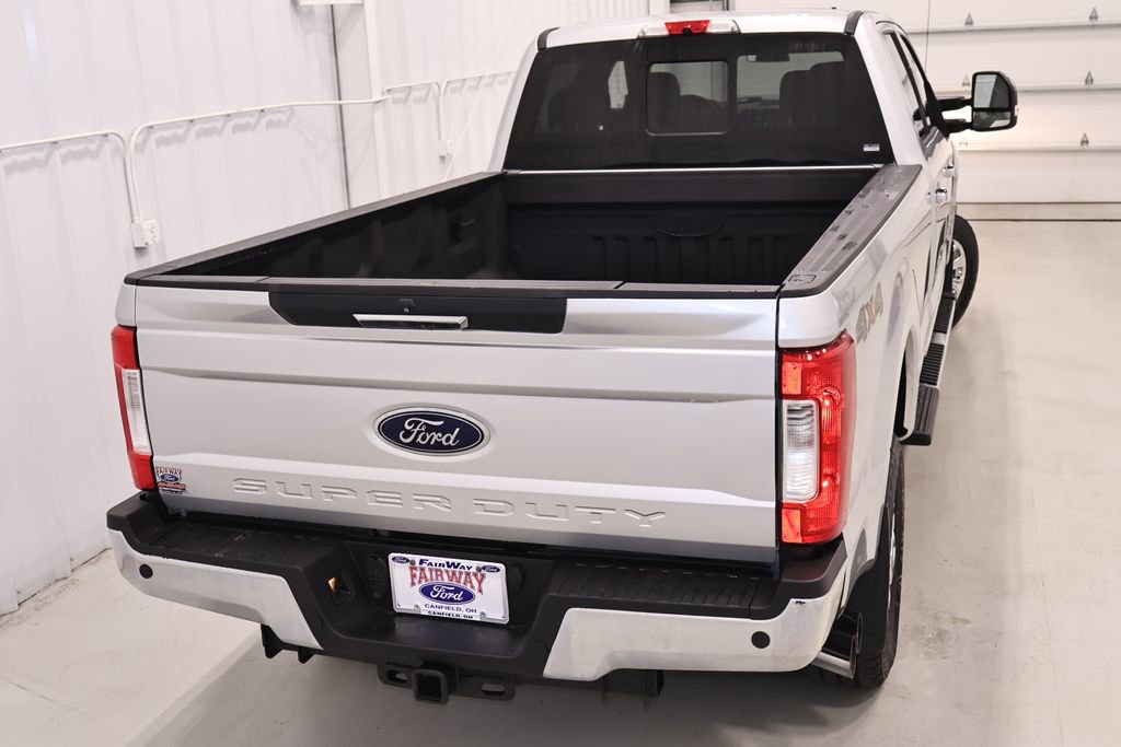 Certified 2019 Ford F250 XLT w/ XLT Premium Package AWD/4WD image 46