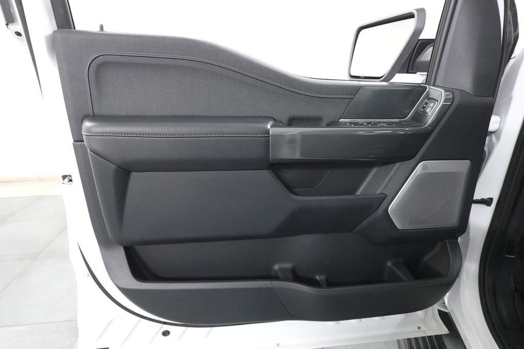 Certified 2023 Ford F150 Lariat w/ Equipment Group 502A High image 17