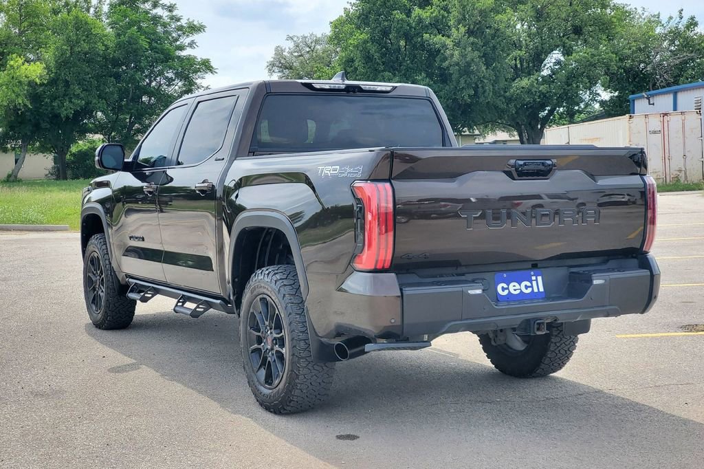 Used 2025 Toyota Tundra Limited w/ TRD Off-Road Package AWD/4WD image 31