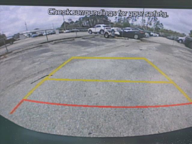 Used 2020 Kia Soul LX image 13