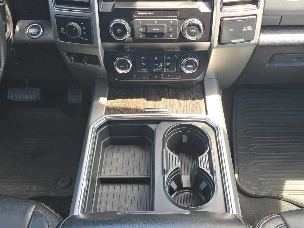 Certified 2020 Ford F350 Lariat w/ Lariat Ultimate Package AWD/4WD image 13
