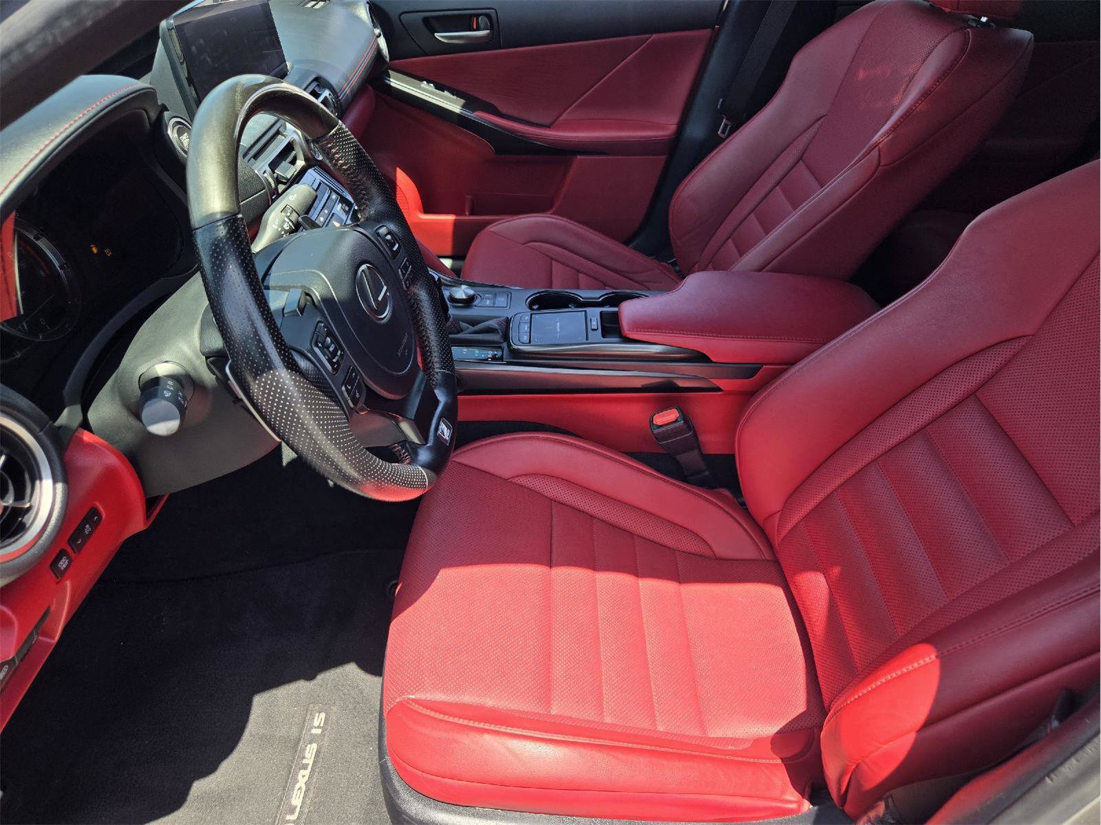 Used 2022 Lexus IS 350 F Sport w/ Dynamic Handling Package RWD image 13