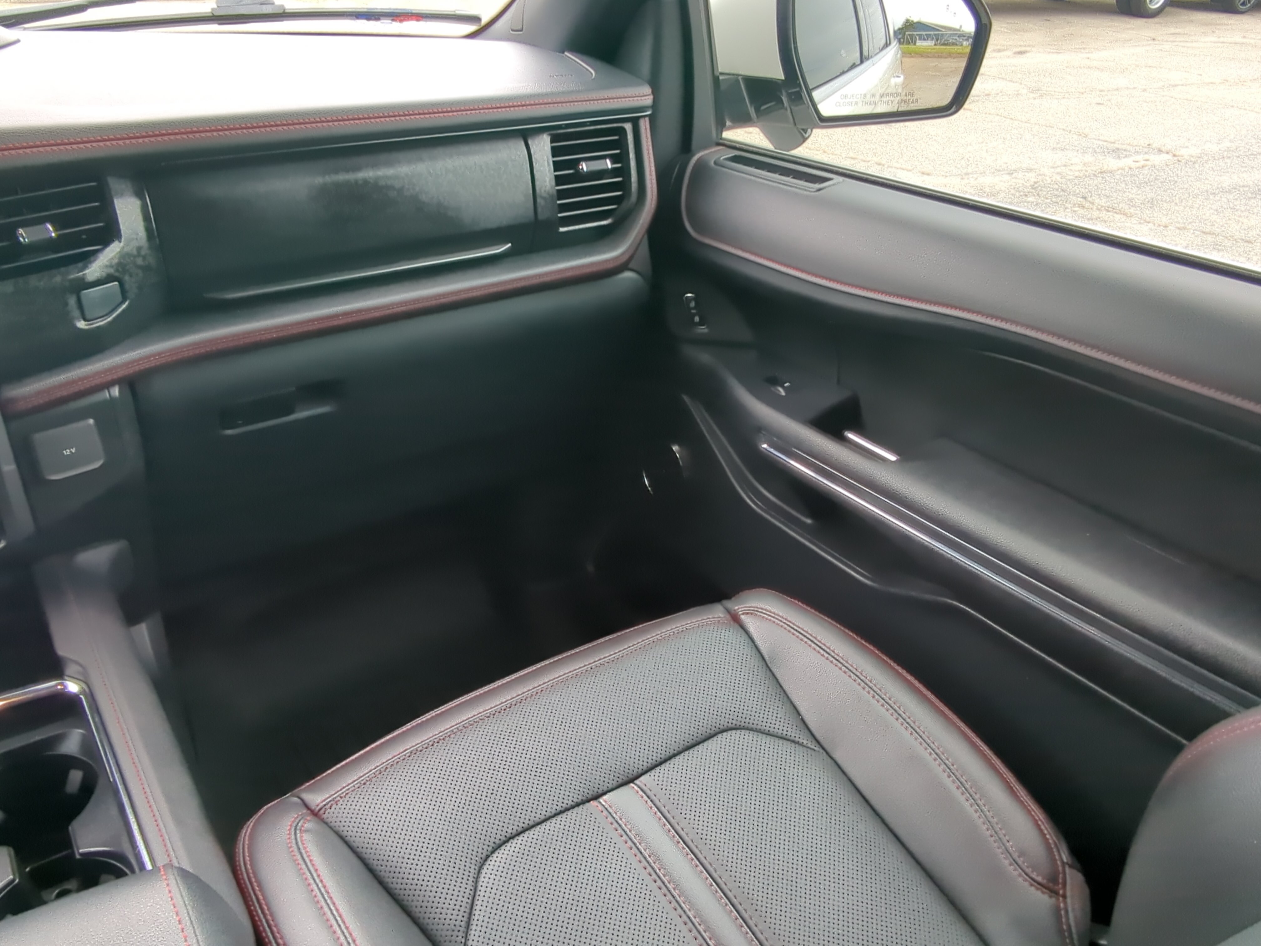 Certified 2022 Ford Expedition Limited AWD/4WD image 15