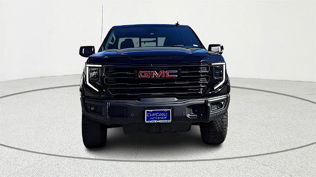 Used 2024 GMC Sierra 1500 AT4X image 2