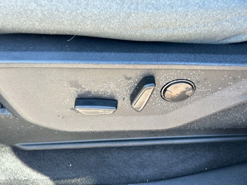 Certified 2023 Ford F150 XLT w/ Equipment Group 302A High image 18