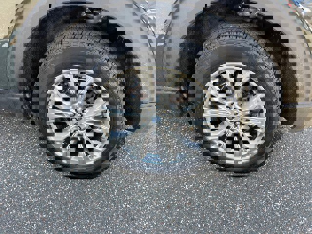 Certified 2023 Ford Explorer Limited w/ Equipment Group 301A image 29