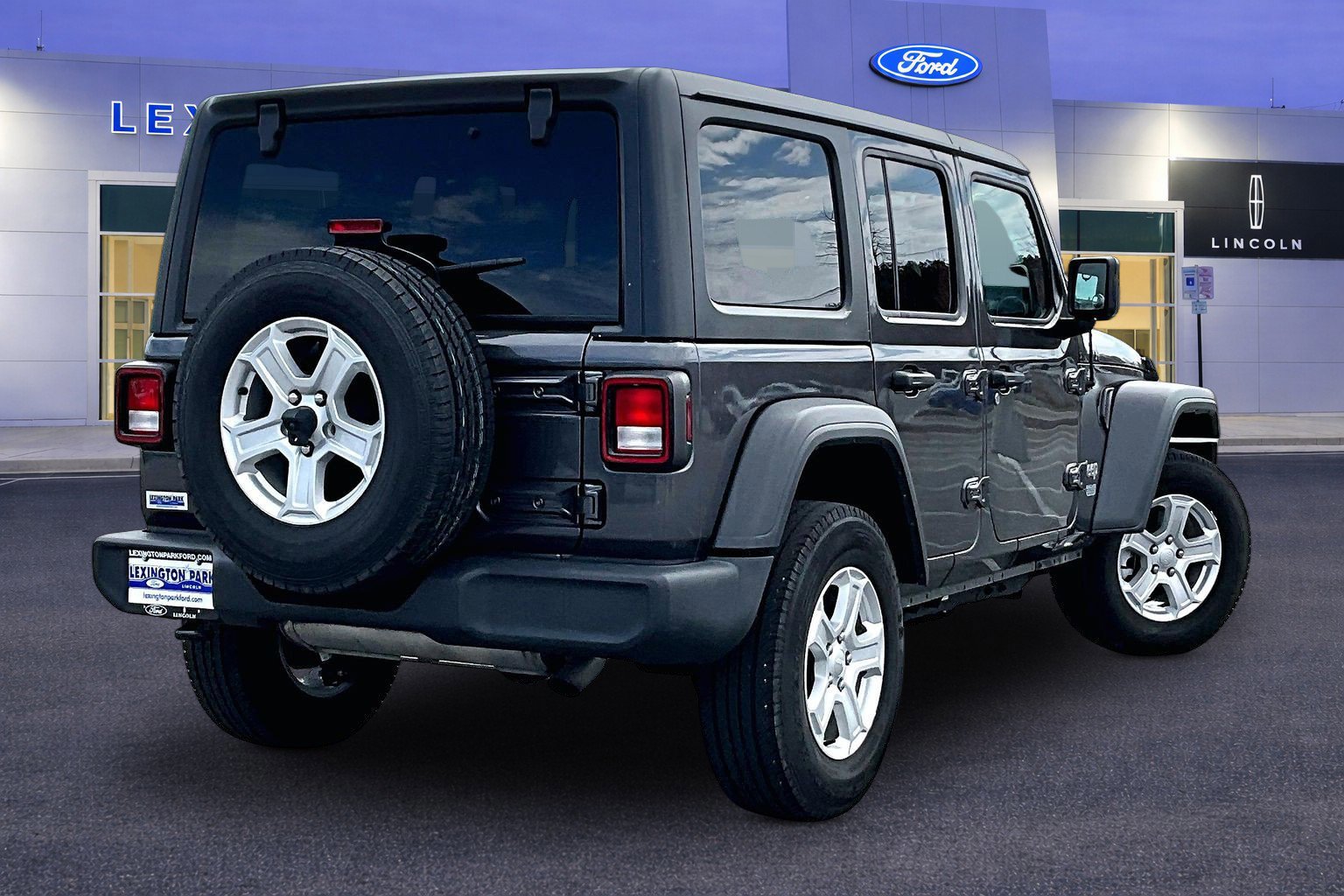 Used 2021 Jeep Wrangler Unlimited Sport AWD/4WD image 4