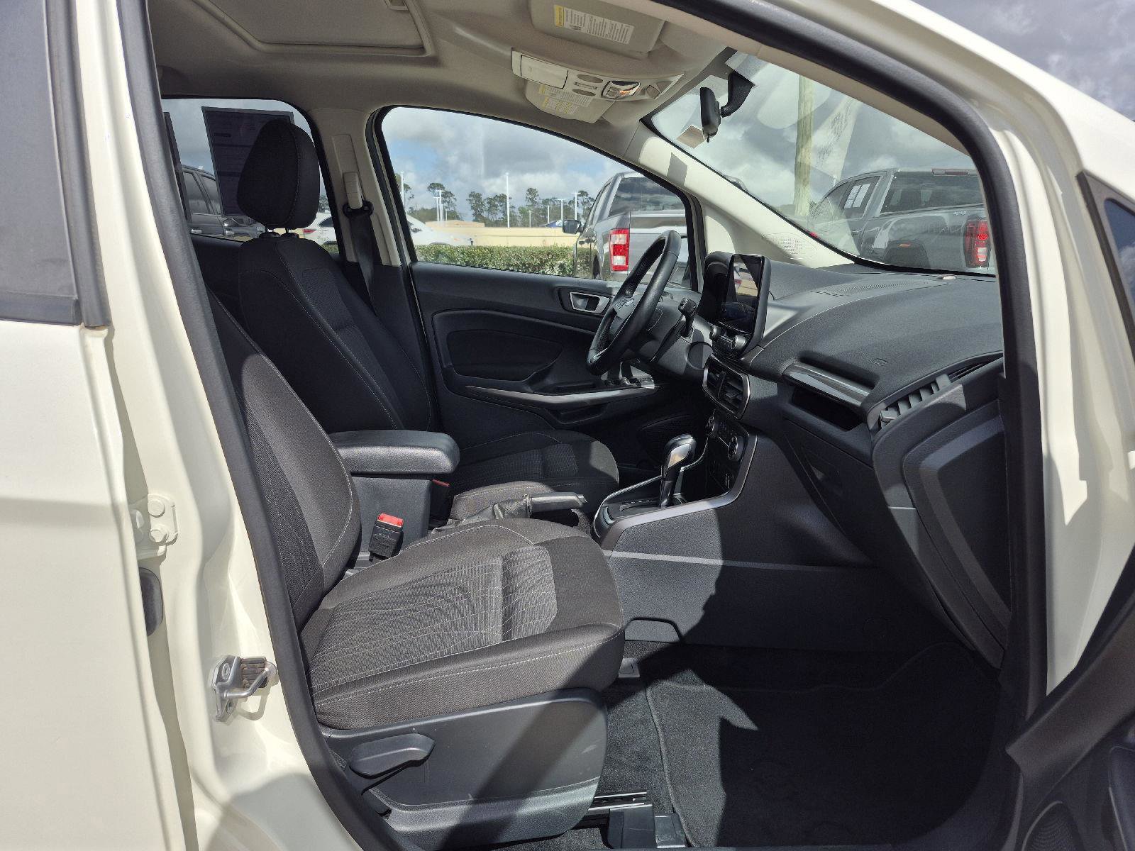Certified 2020 Ford EcoSport SE w/ SE Convenience Package image 17