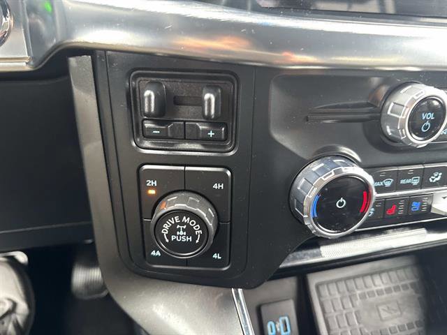 Certified 2022 Ford F150 Lariat w/ Equipment Group 502A High image 24