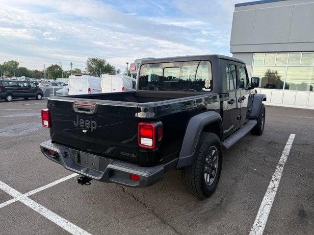Used 2020 Jeep Gladiator Sport AWD/4WD image 5