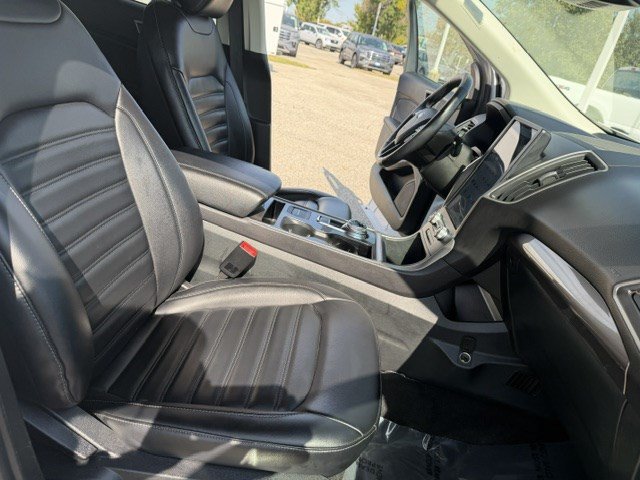 Certified 2024 Ford Edge SEL AWD/4WD image 33