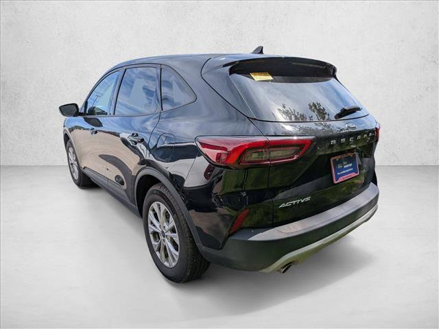 Certified 2025 Ford Escape Active FWD image 6