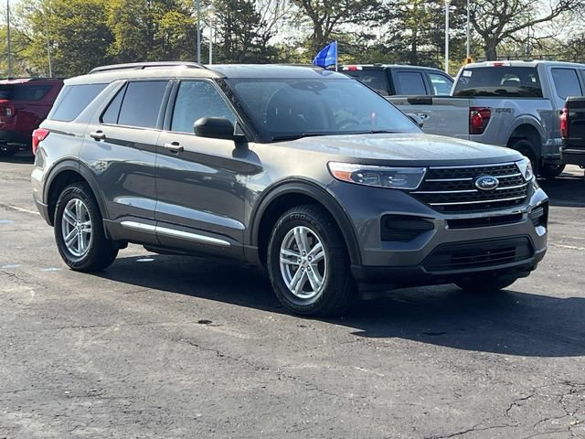 Certified 2022 Ford Explorer XLT w/ Class IV Trailer Tow Package AWD/4WD image 7