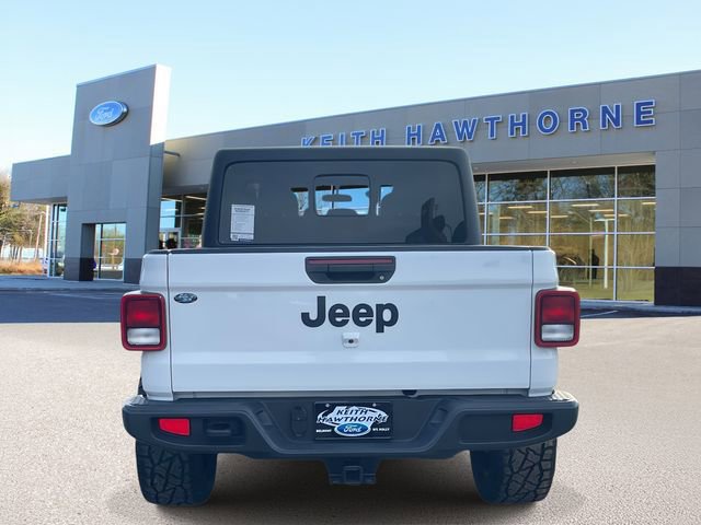 Used 2023 Jeep Gladiator Sport image 3