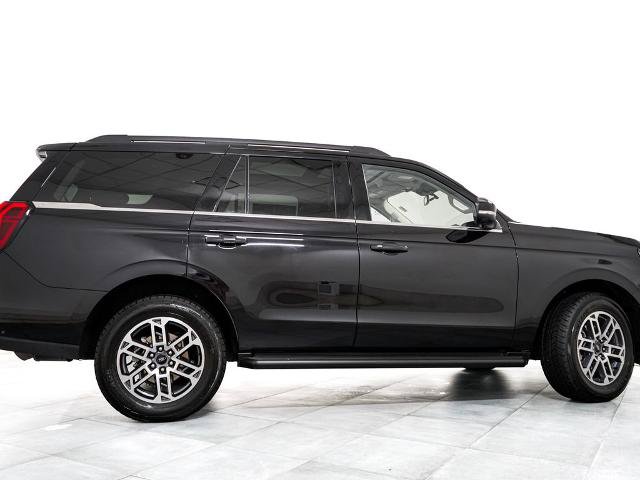 Certified 2025 Ford Expedition Active AWD/4WD image 7