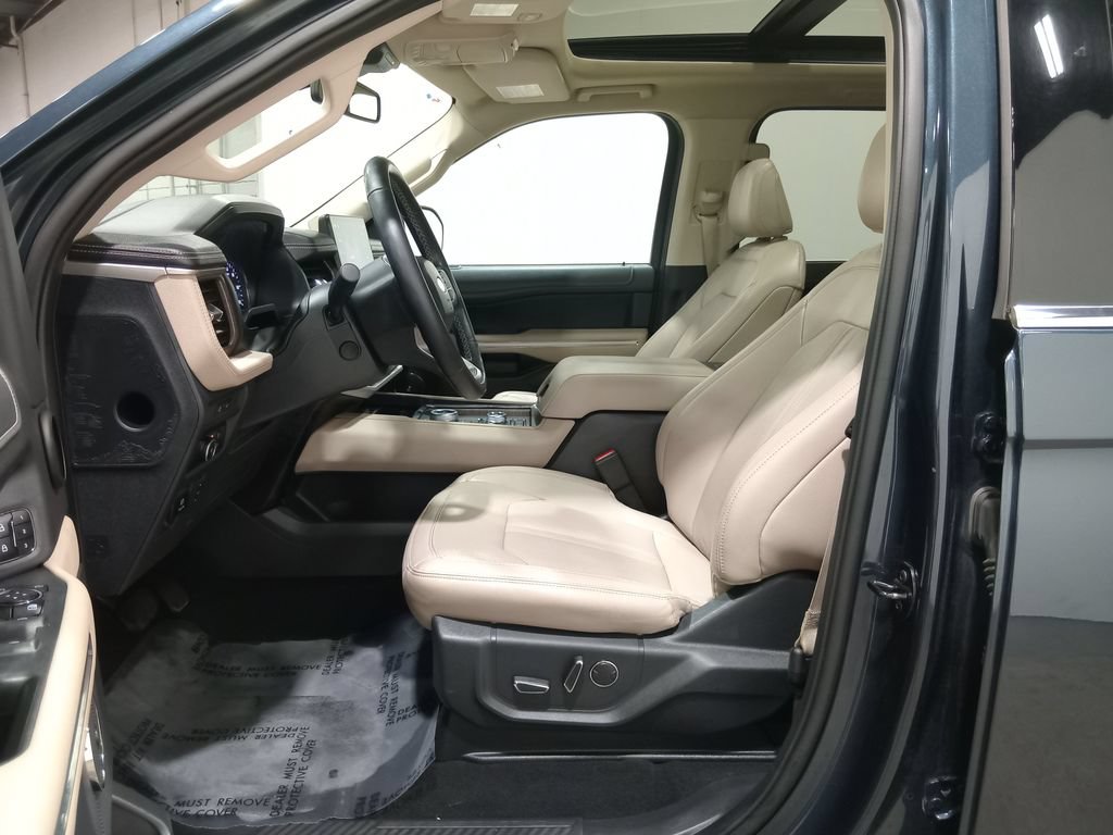 Certified 2024 Ford Expedition Max Limited AWD/4WD image 16