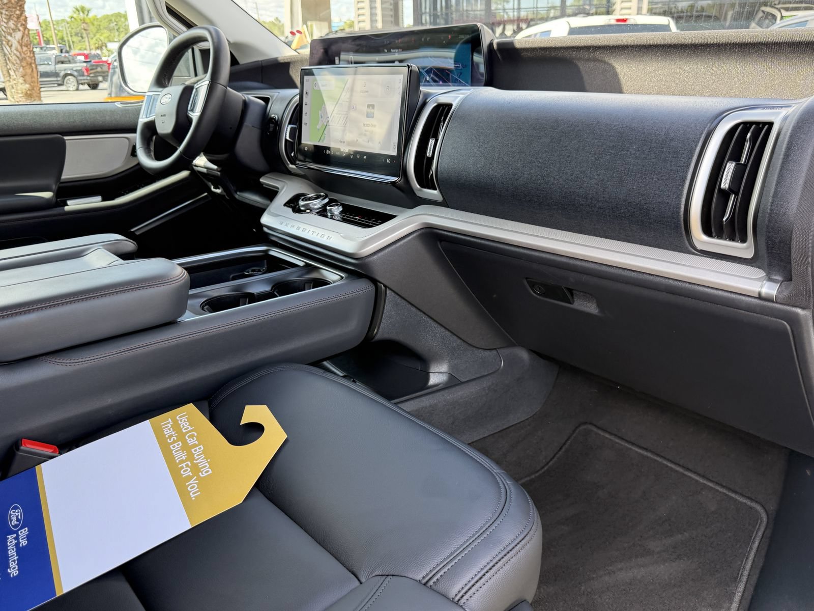 Certified 2025 Ford Expedition Active RWD image 19