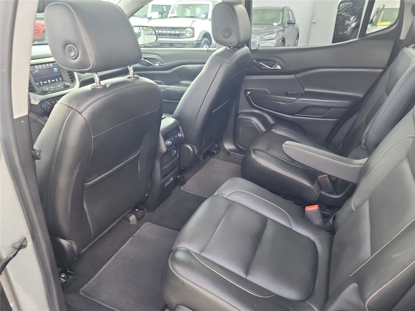 Used 2019 GMC Acadia SLT image 22