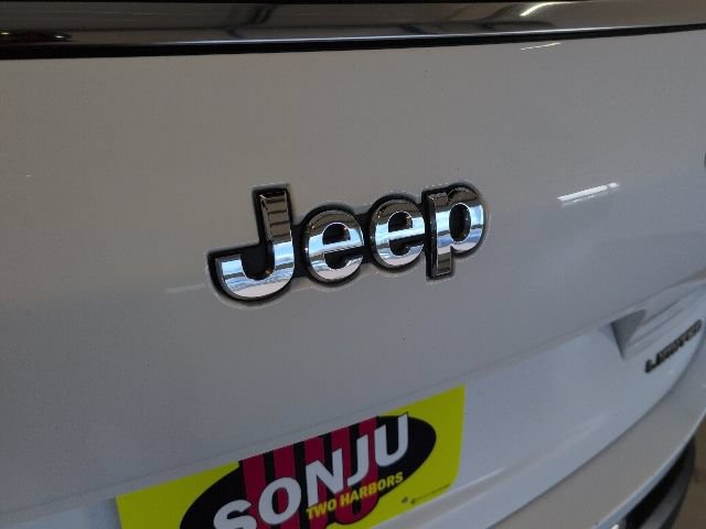 Used 2023 Jeep Grand Cherokee L Limited w/ Luxury Tech Group II AWD/4WD image 38
