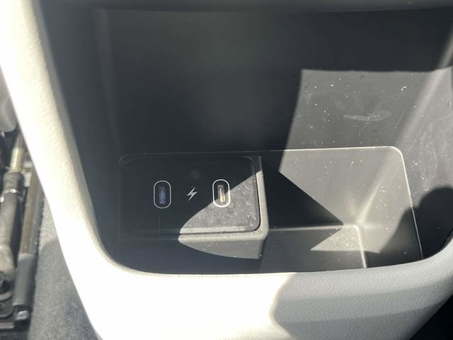 Used 2025 Hyundai Kona SEL AWD/4WD image 9
