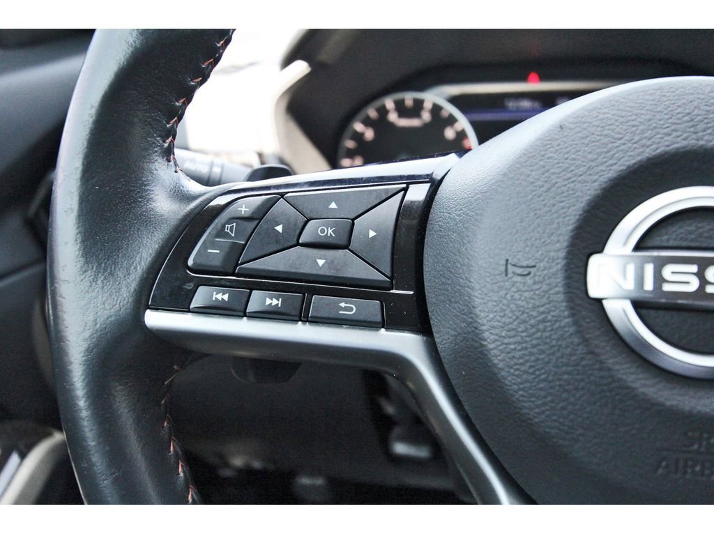 Used 2024 Nissan Altima 2.5 SR w/ SR Premium Package FWD image 23