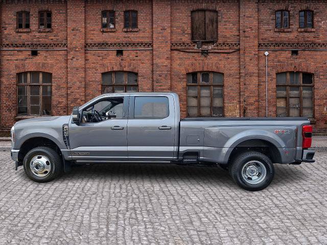 Certified 2024 Ford F350 Lariat w/ Lariat Ultimate Package AWD/4WD image 7